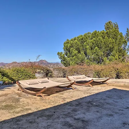 Charming Temecula Home With Hot Tub, Mountain Views!